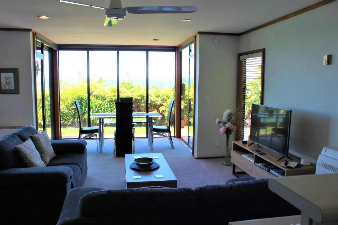 Lake View Garden Apartment Taupo